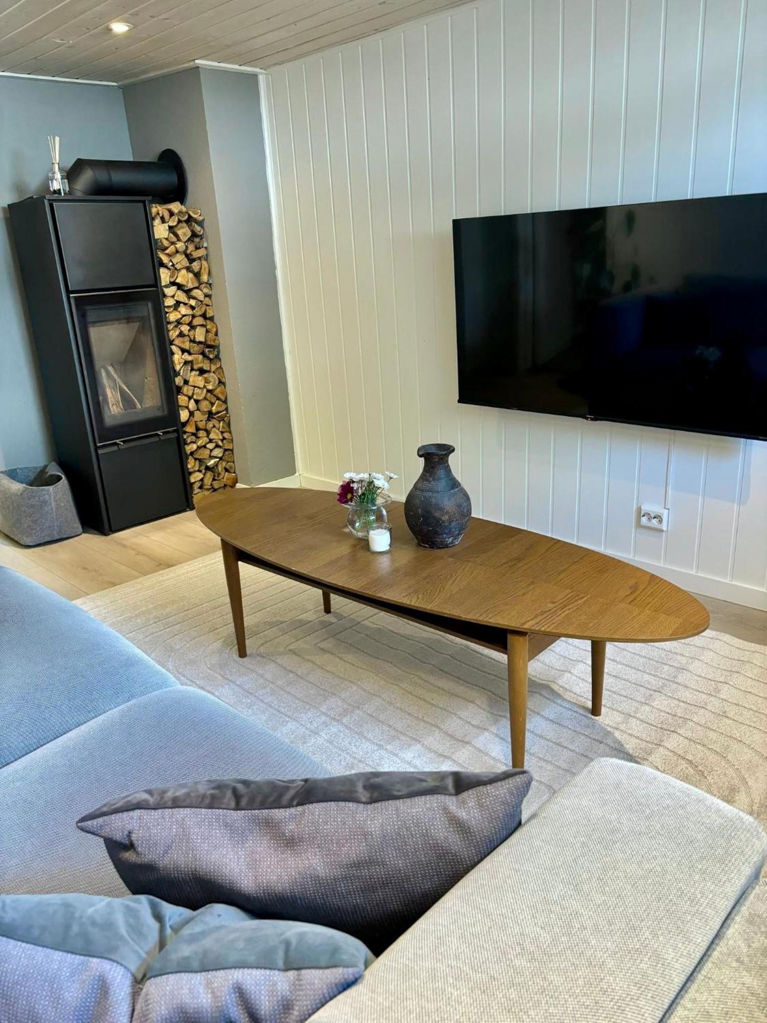 Down Town Apartment With Outside Area In Villa คริสเตียนซานด์ ภายนอก รูปภาพ